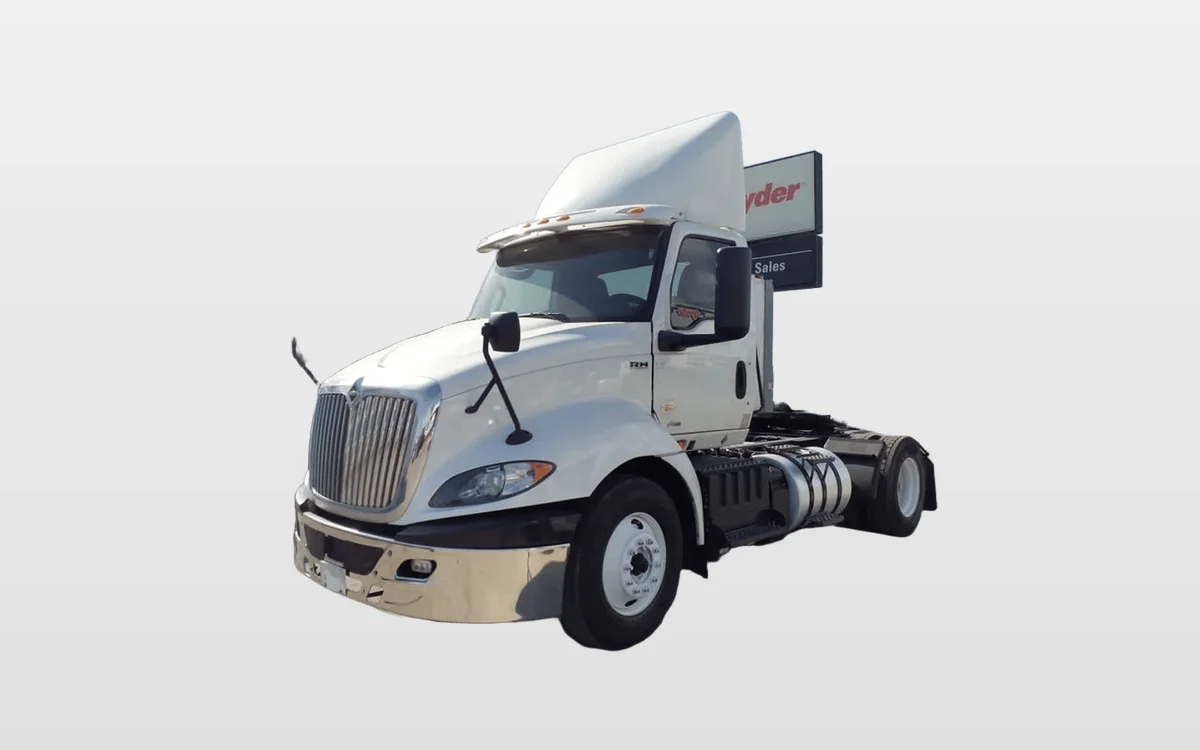 2019 International - image 1