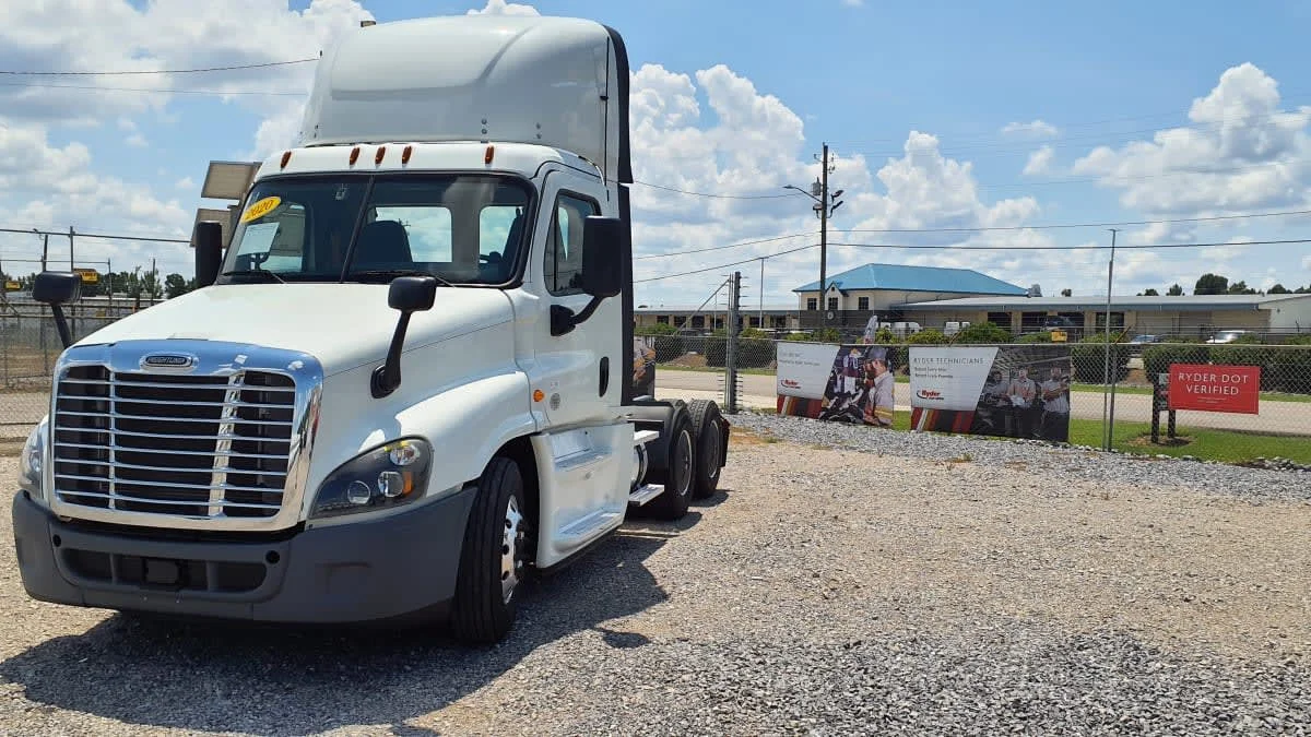 2020 Freightliner Cascadia