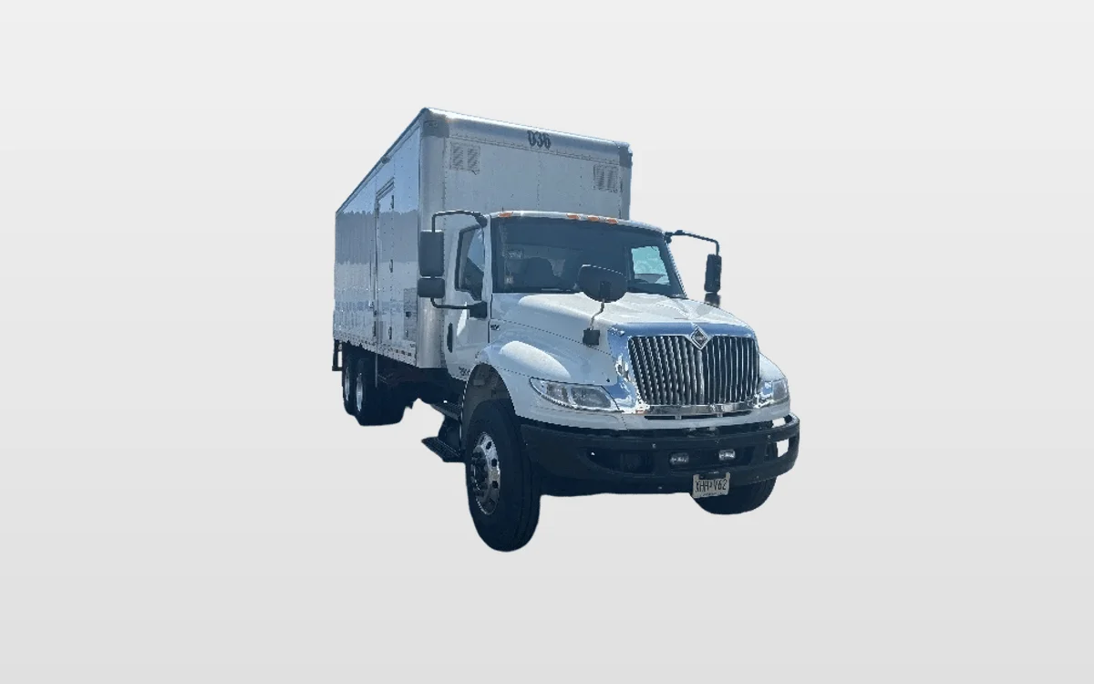 2020 International MV - image 1