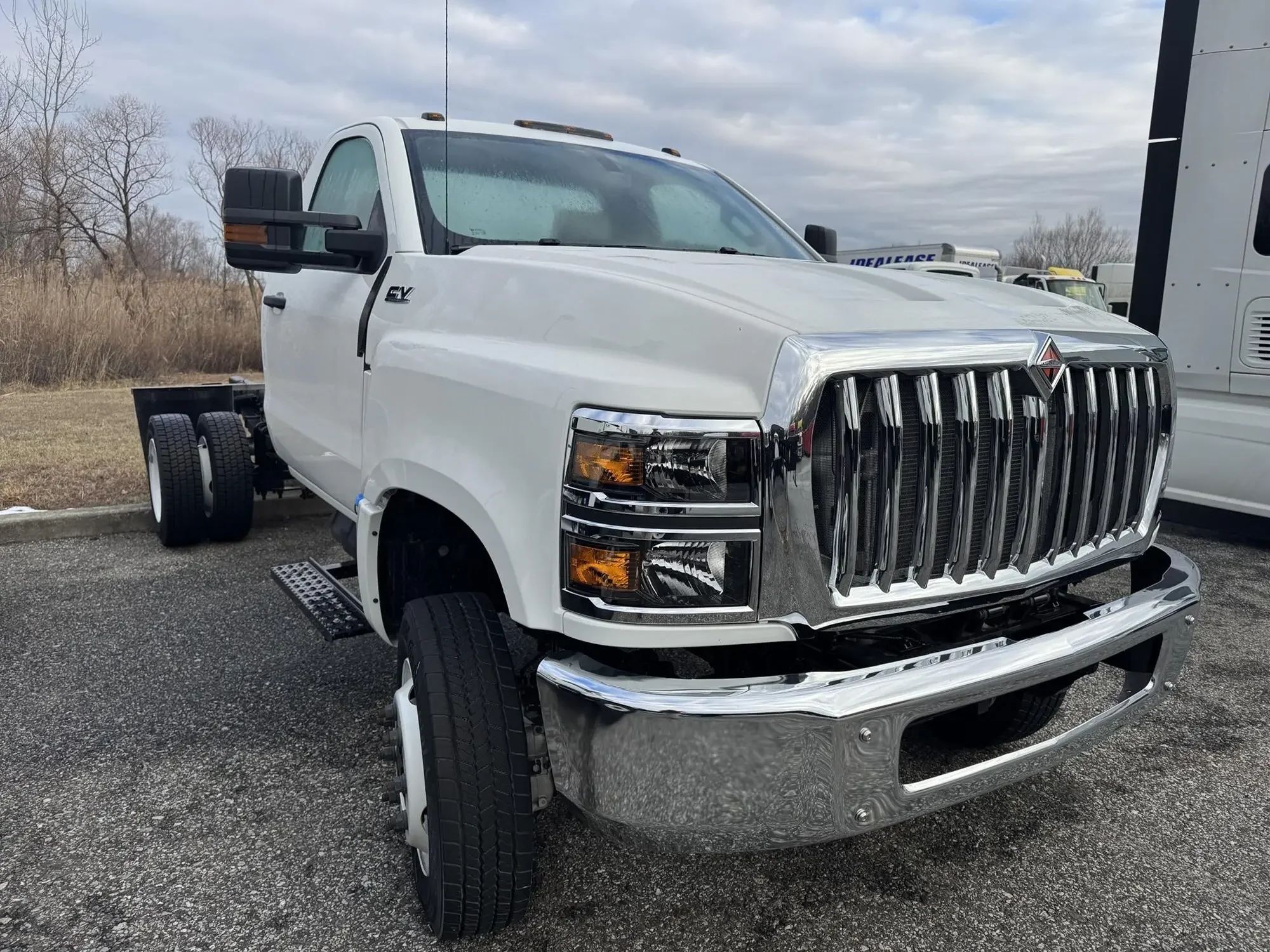 2024 International CV - image 4