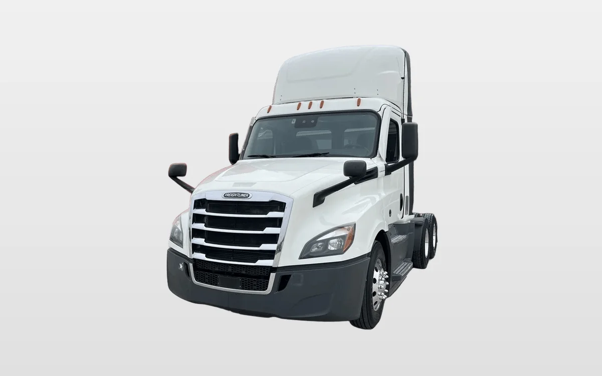 2021 Freightliner Cascadia - image 1