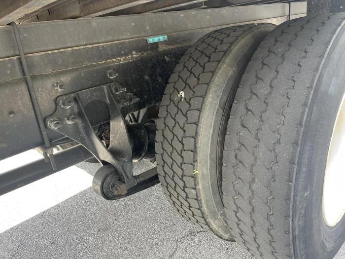 2022 International MV - image 9