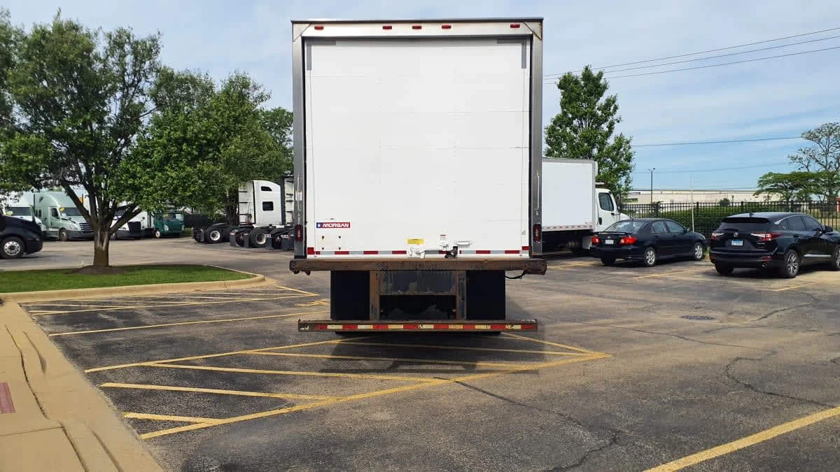 2019 Freightliner M2 106 in Bolingbrook, IL — photo 5
