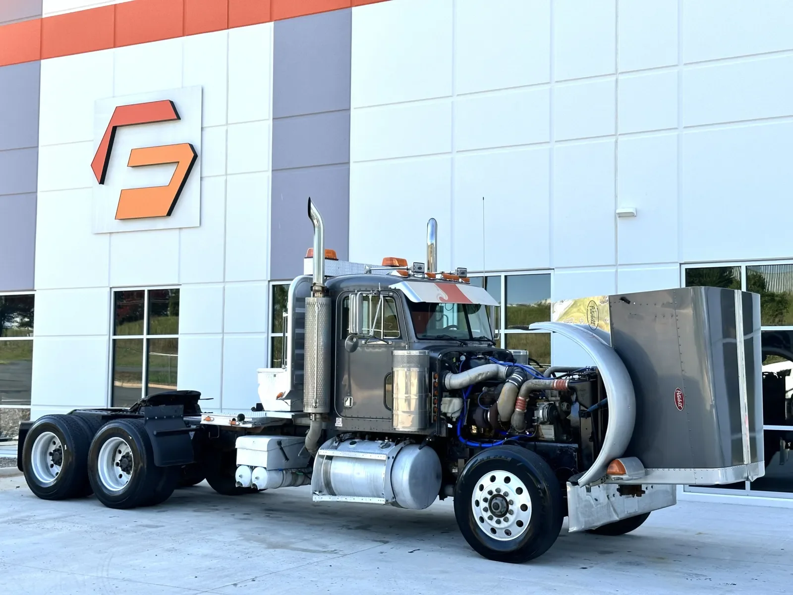 2005 Peterbilt 379 in Greer, SC — photo 9