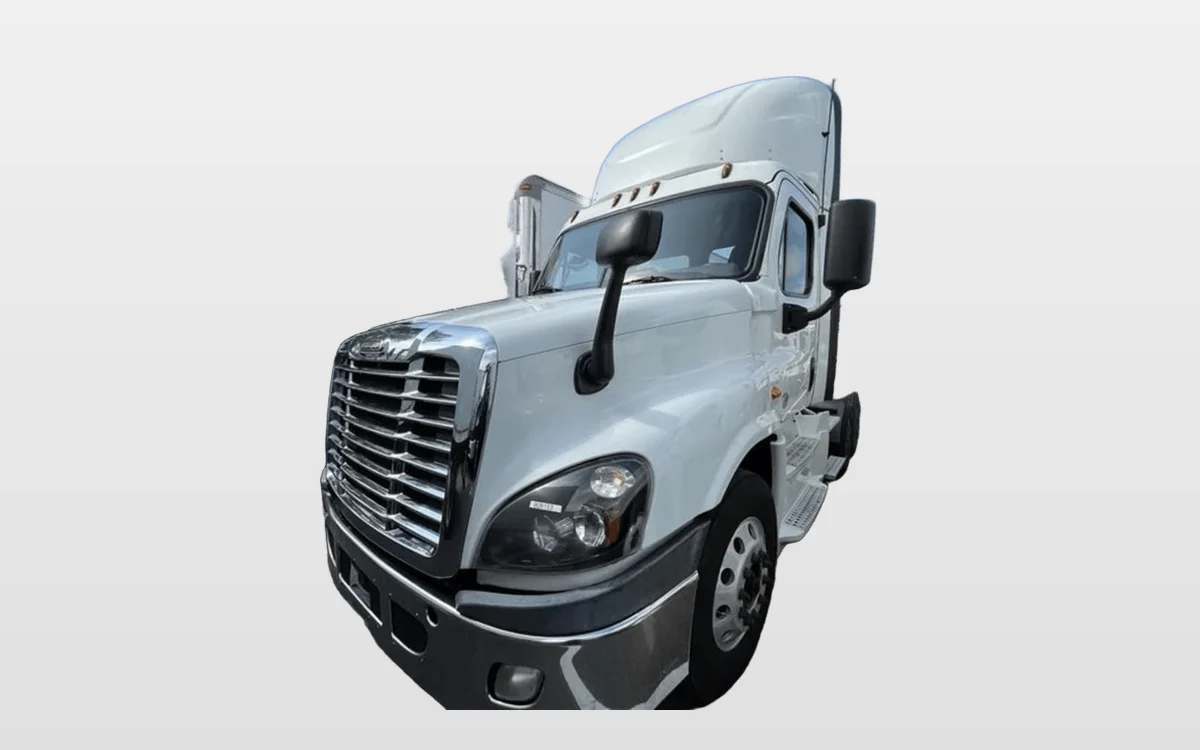 2019 Freightliner - image 1