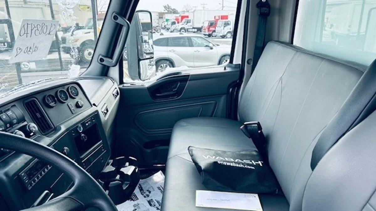 2025 International MV - image 7