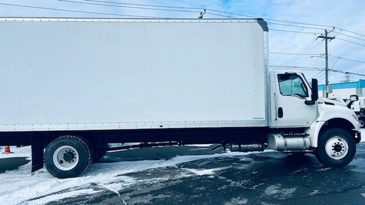 2025 International MV - image 3