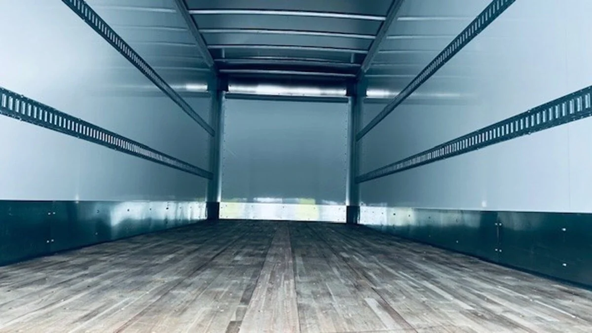 2025 International MV - image 6