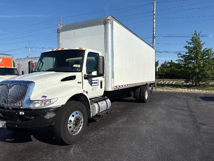 2021 International MV in West Babylon, NY — photo 3