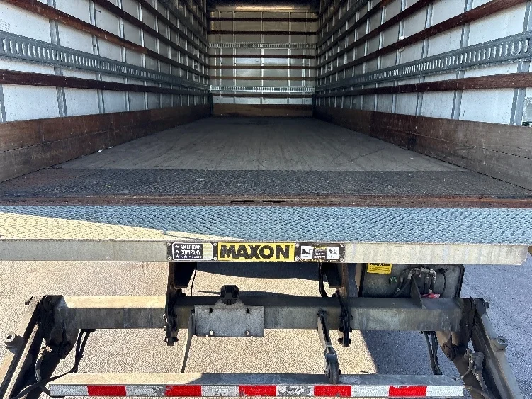 2021 International MV in West Babylon, NY — photo 10