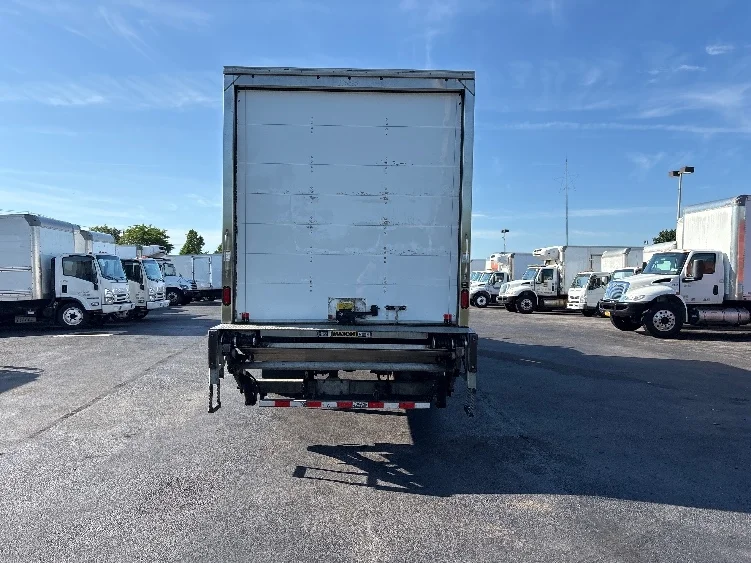 2021 International MV in West Babylon, NY — photo 7