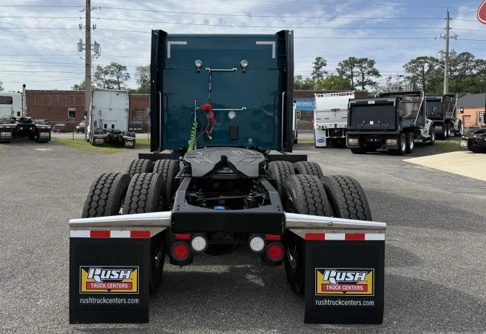 2027 Peterbilt 589 in Jacksonville, FL — photo 5