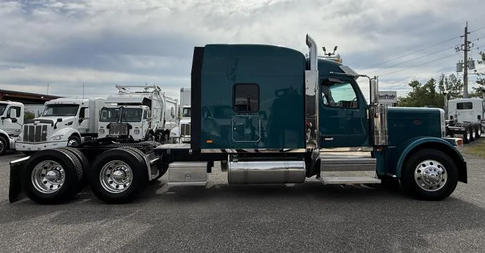 2027 Peterbilt 589 in Jacksonville, FL — photo 7