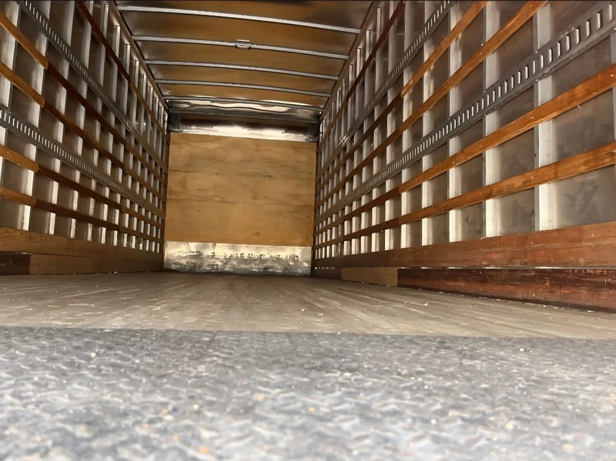 2020 Freightliner M2 106 - image 8