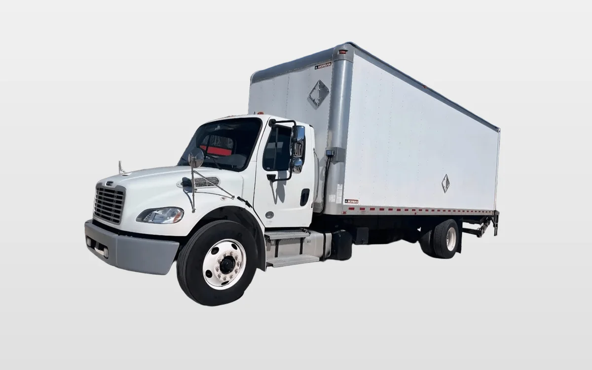 2020 Freightliner M2 106 - image 1