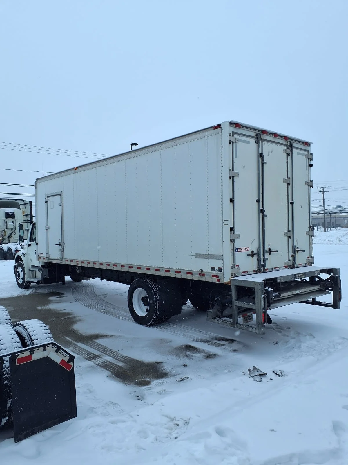 2020 Freightliner M2 106 in Cleveland, OH — photo 6