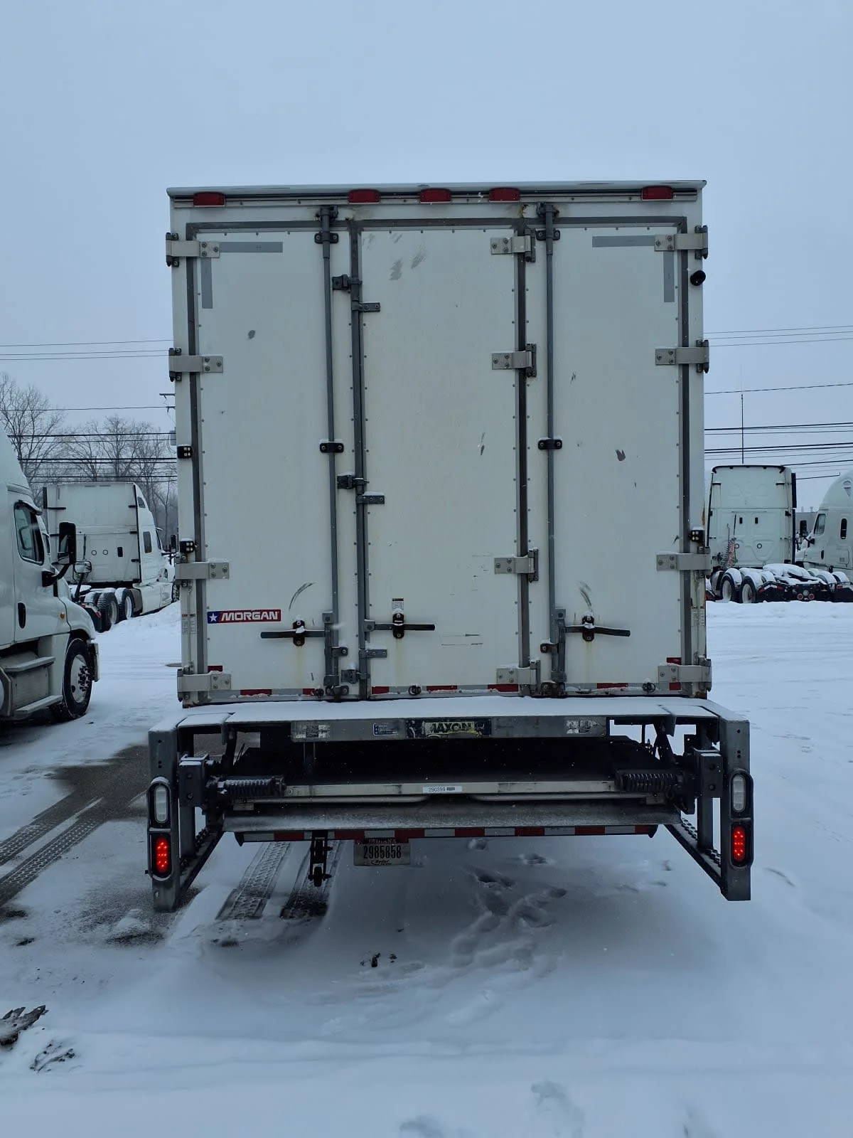 2020 Freightliner M2 106 in Cleveland, OH — photo 5
