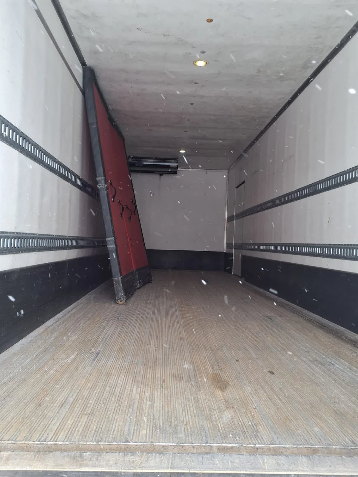 2020 Freightliner M2 106 in Cleveland, OH — photo 9