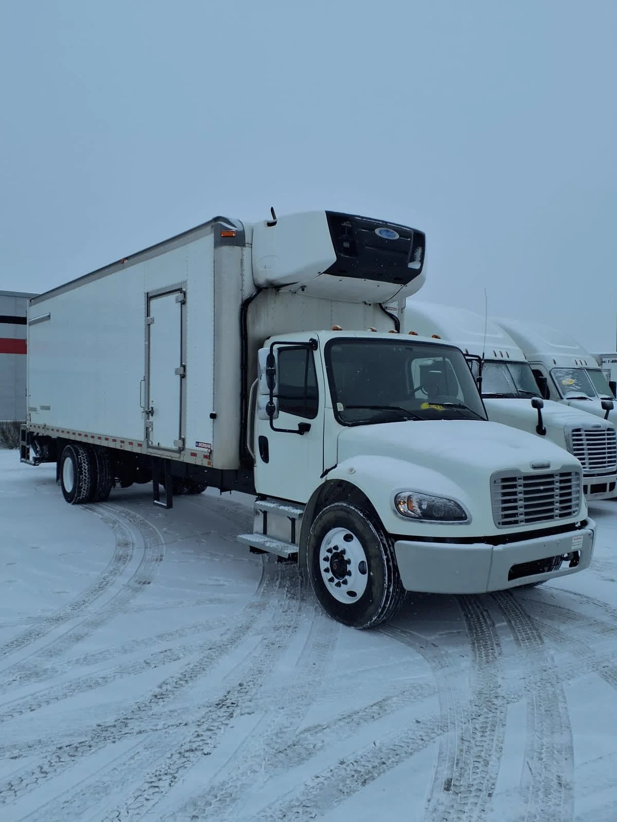 2020 Freightliner M2 106 in Cleveland, OH — photo 3