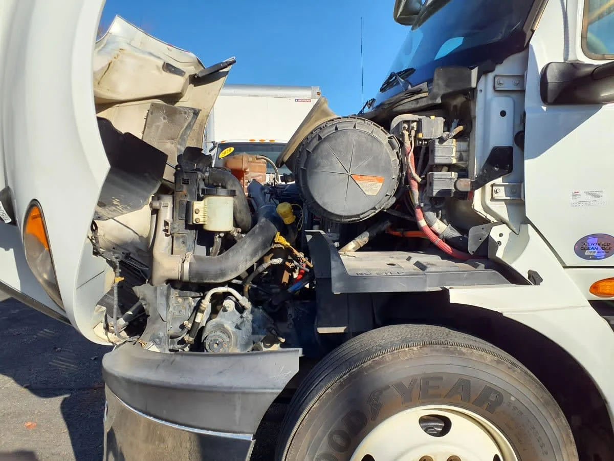 2018 International RH - image 8