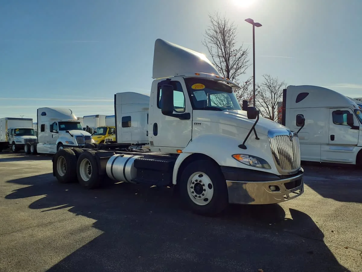 2018 International RH - image 3