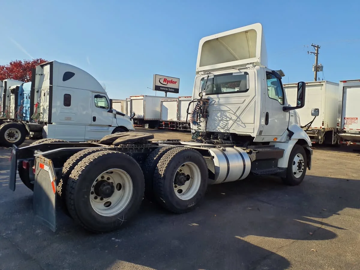 2018 International RH - image 4