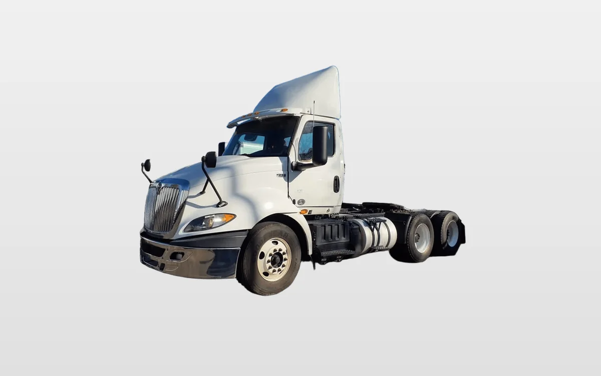 2018 International - image 1