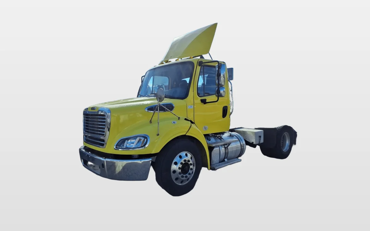 2019 Freightliner M2 112 - image 1