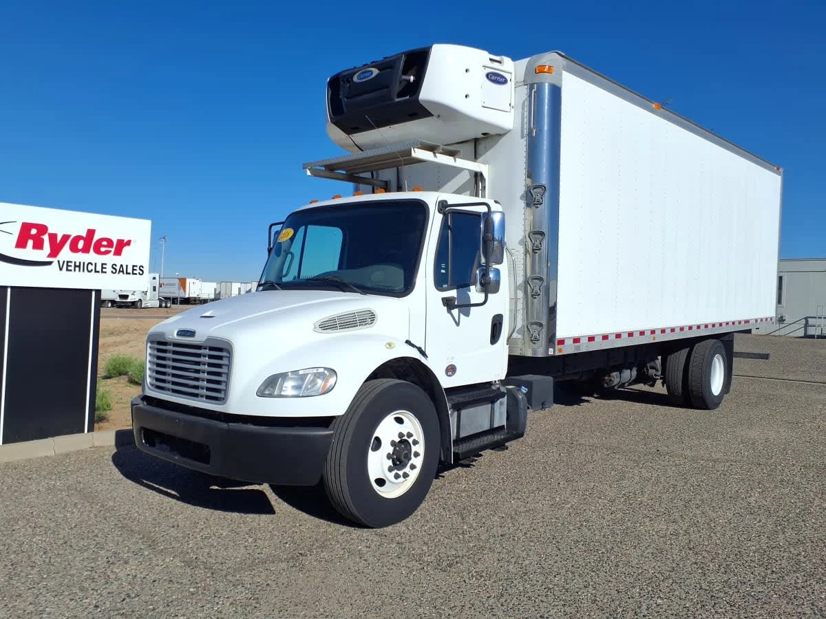 2016 Freightliner M2 106 in Phoenix, AZ