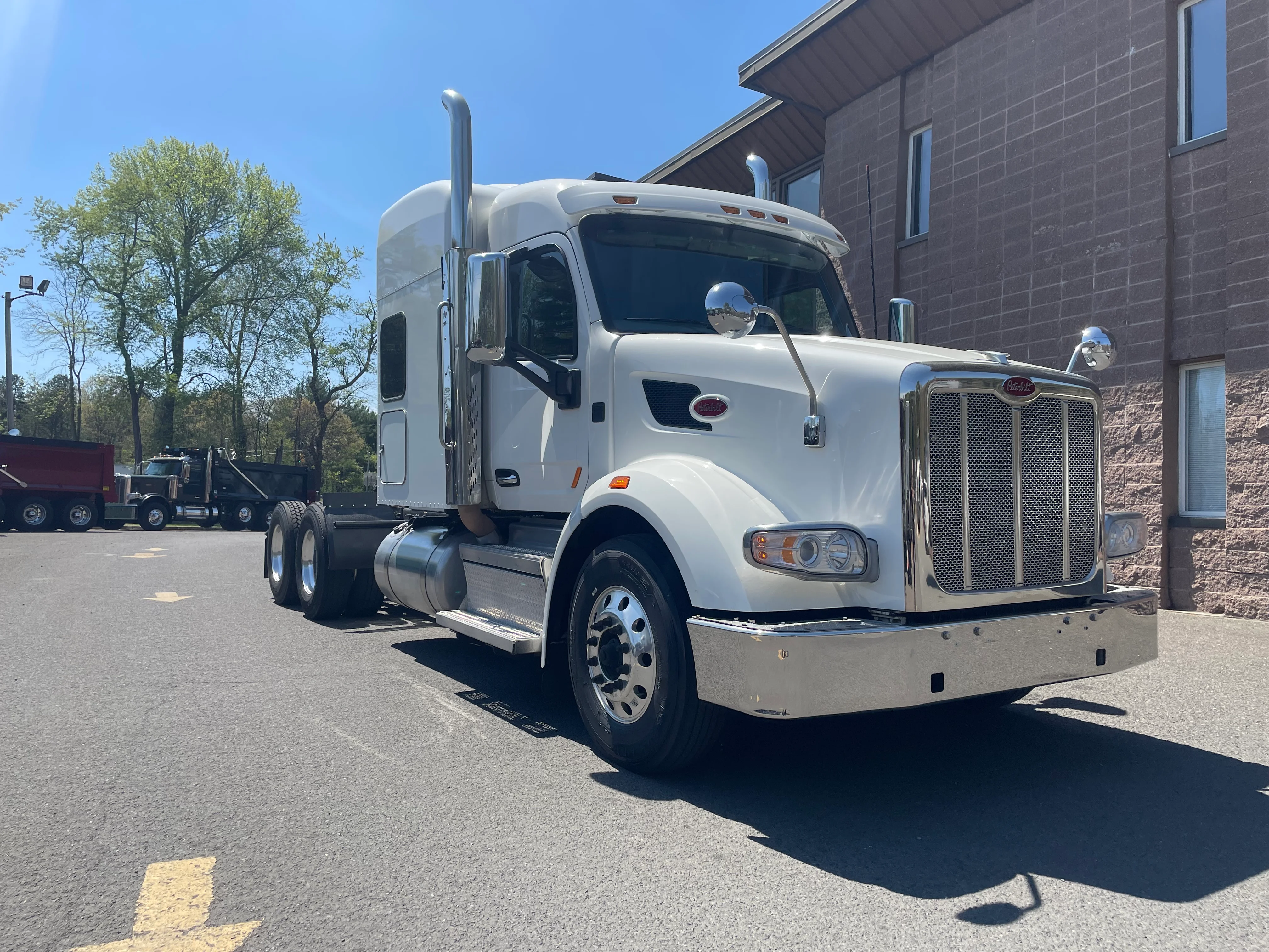2022 Peterbilt 567 in Clarksburg, WV — photo 3
