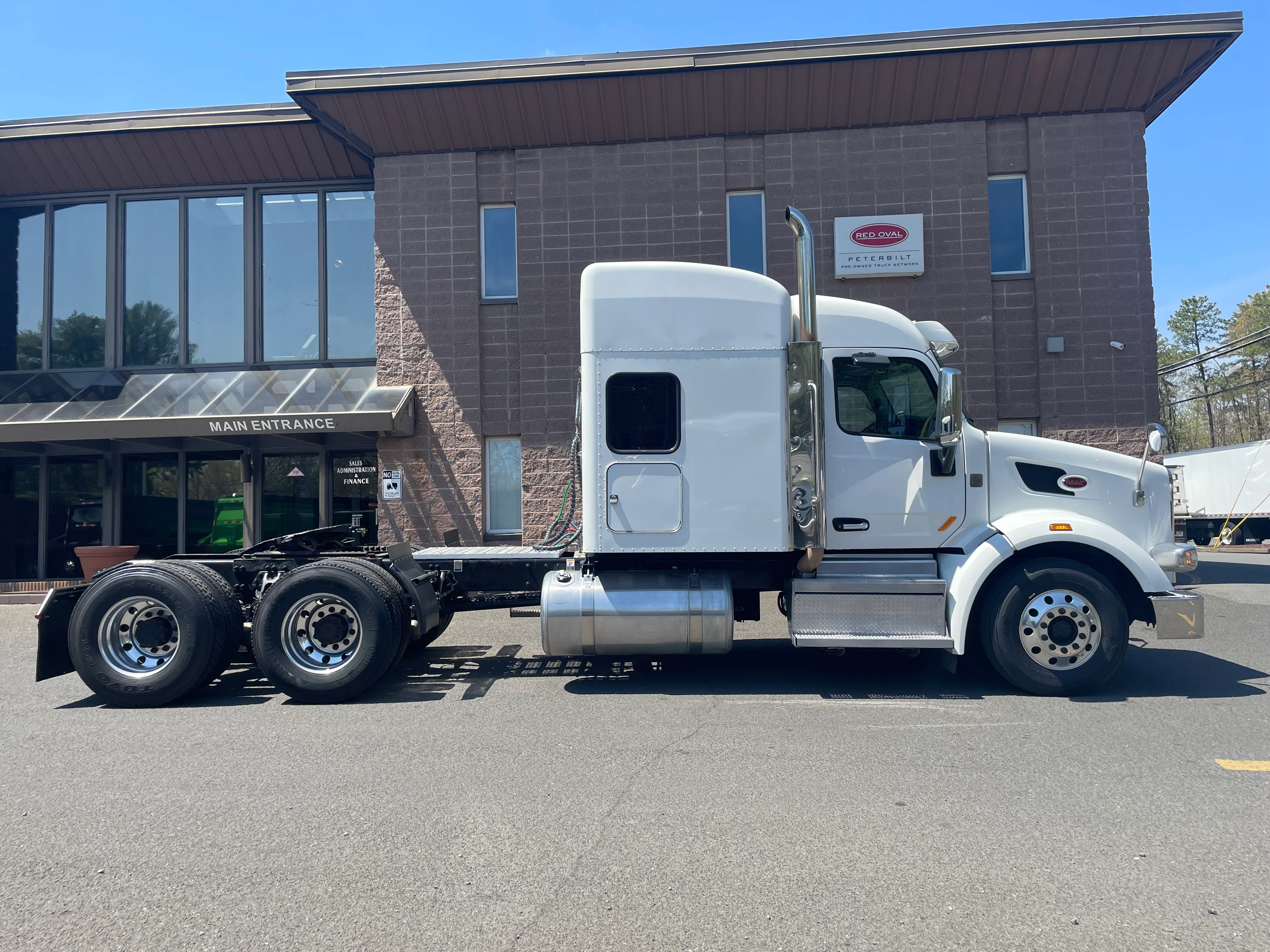 2022 Peterbilt 567 in Clarksburg, WV — photo 4