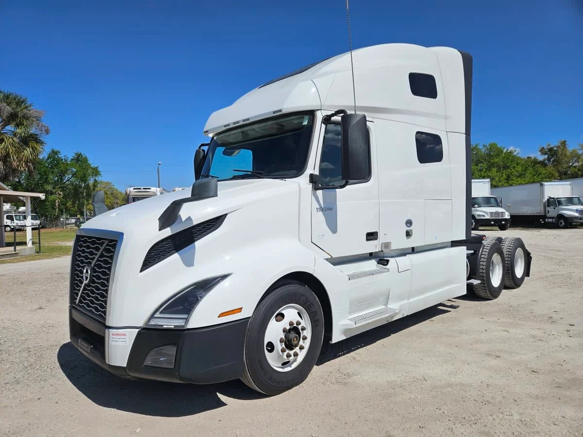 2020 Volvo in Orlando, FL