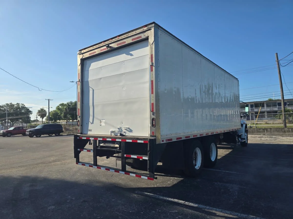 2020 International MV in Tampa, FL — photo 6