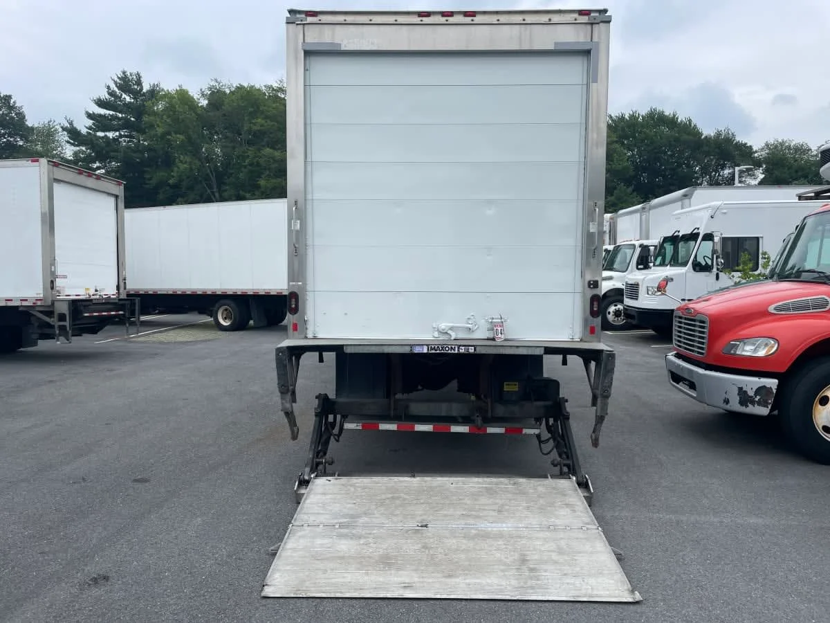 2019 International 4300 in Norwood, MA — photo 5