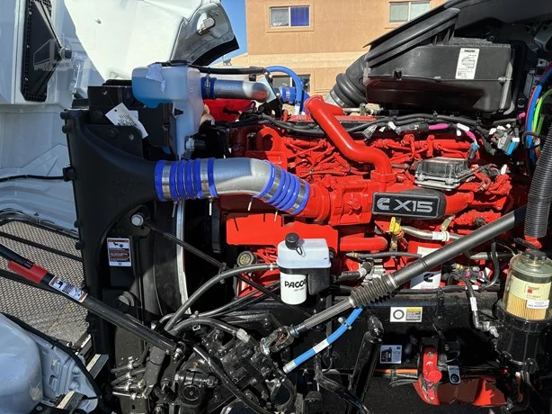 2027 Peterbilt 567 - image 37