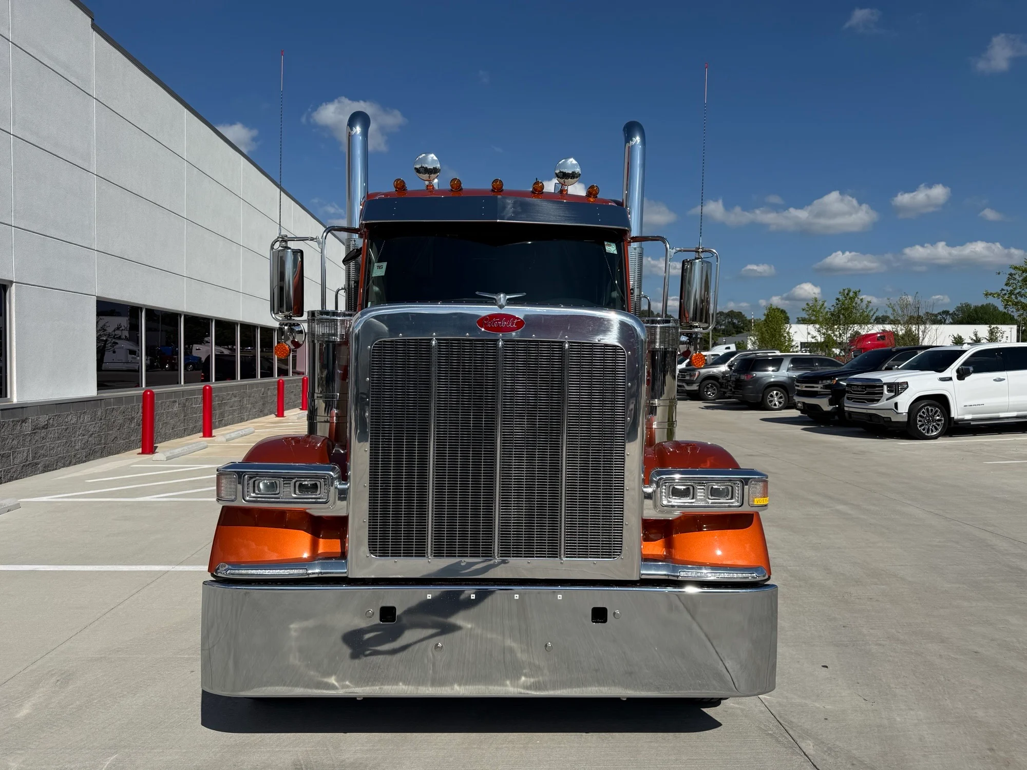 2027 Peterbilt 589 — photo 8