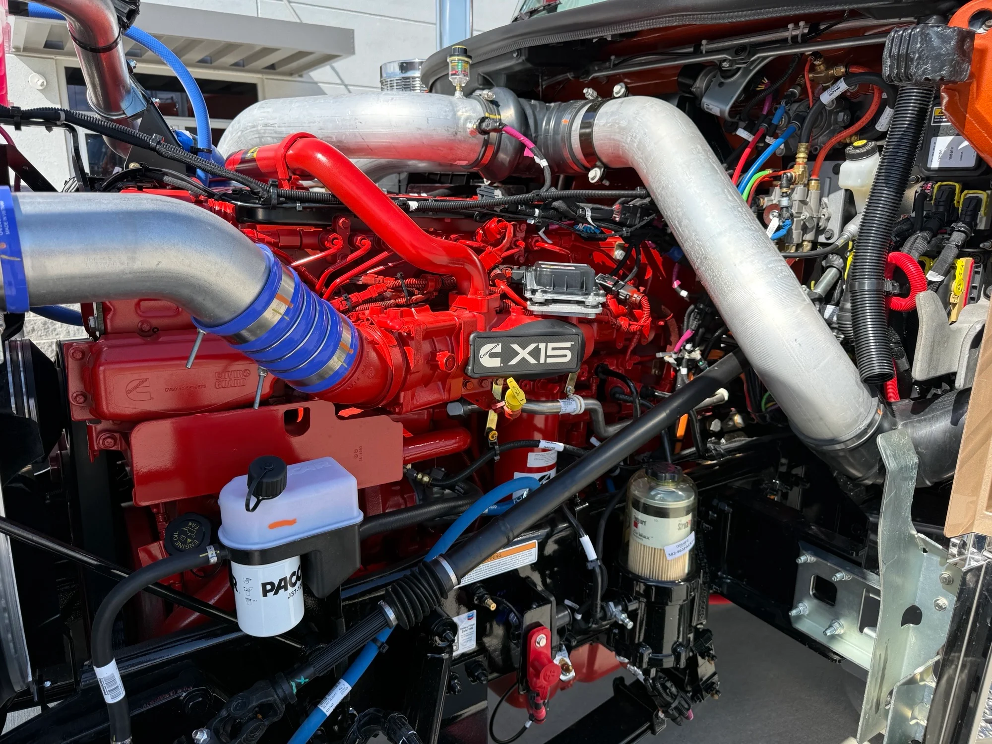 2027 Peterbilt 589 — photo 9