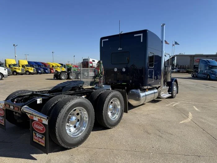 2026 Peterbilt 589 - image 30