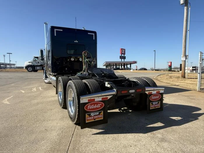 2026 Peterbilt 589 - image 12