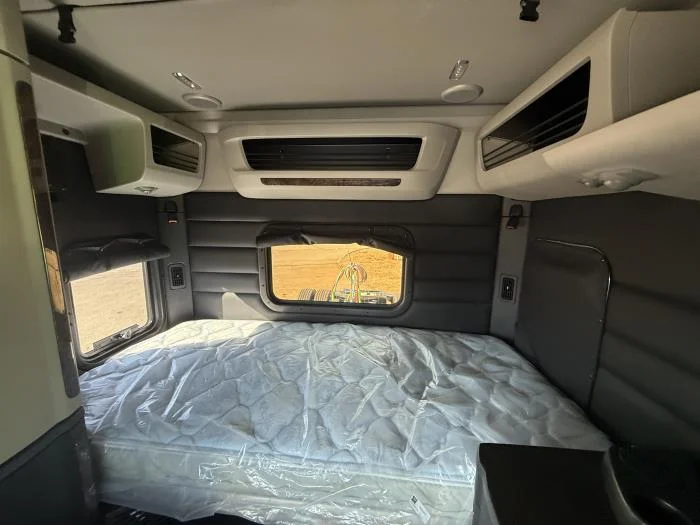 2026 Peterbilt 589 - image 37