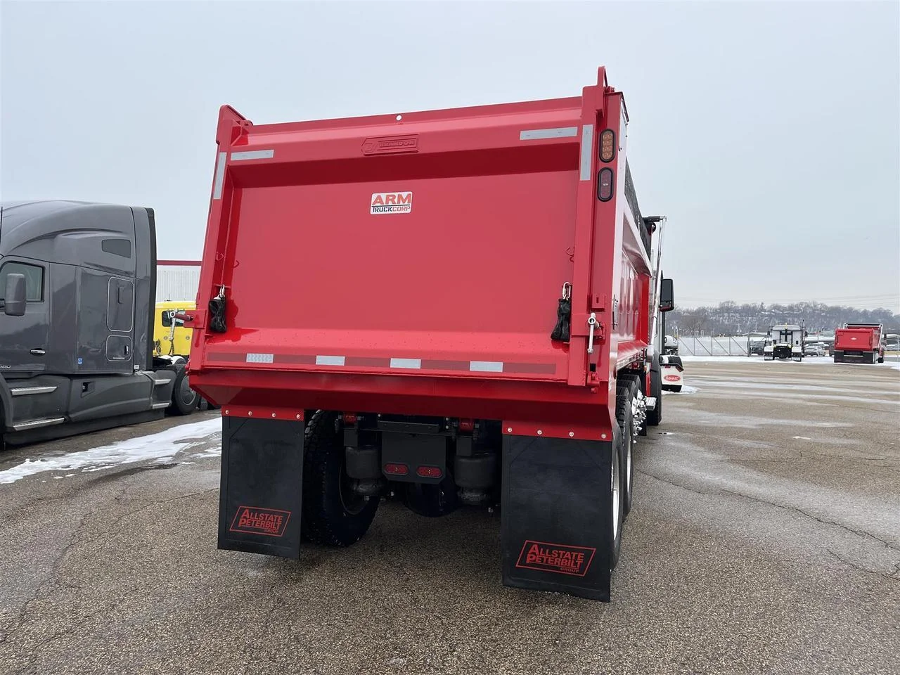 2026 Peterbilt 567 in South St. Paul, MN — photo 3