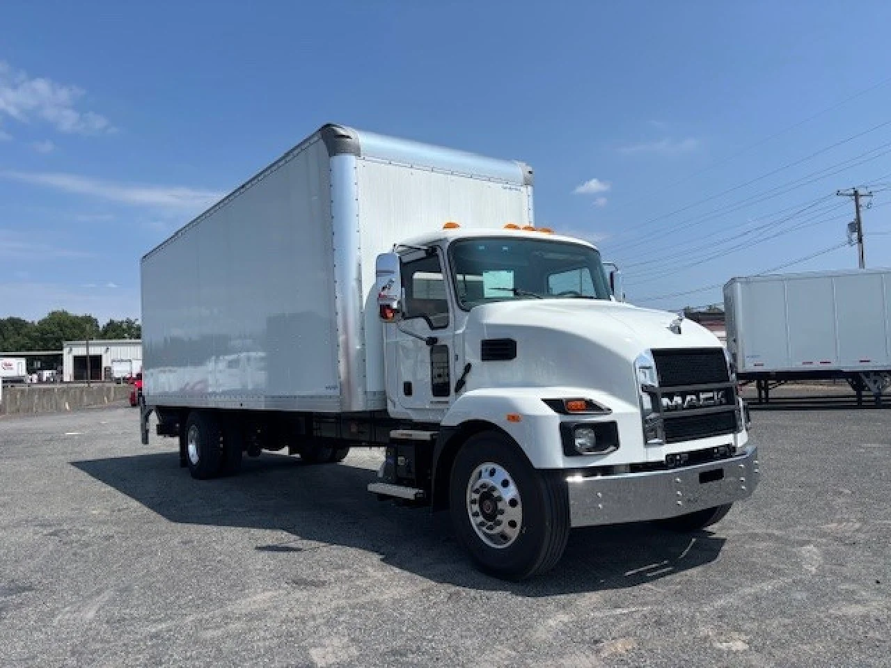 2026 Mack MD in Dunmore, PA — photo 2