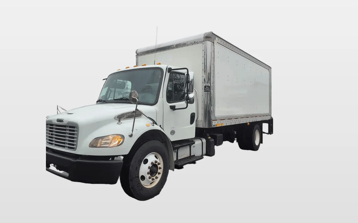 2019 Freightliner M2 106 - image 1
