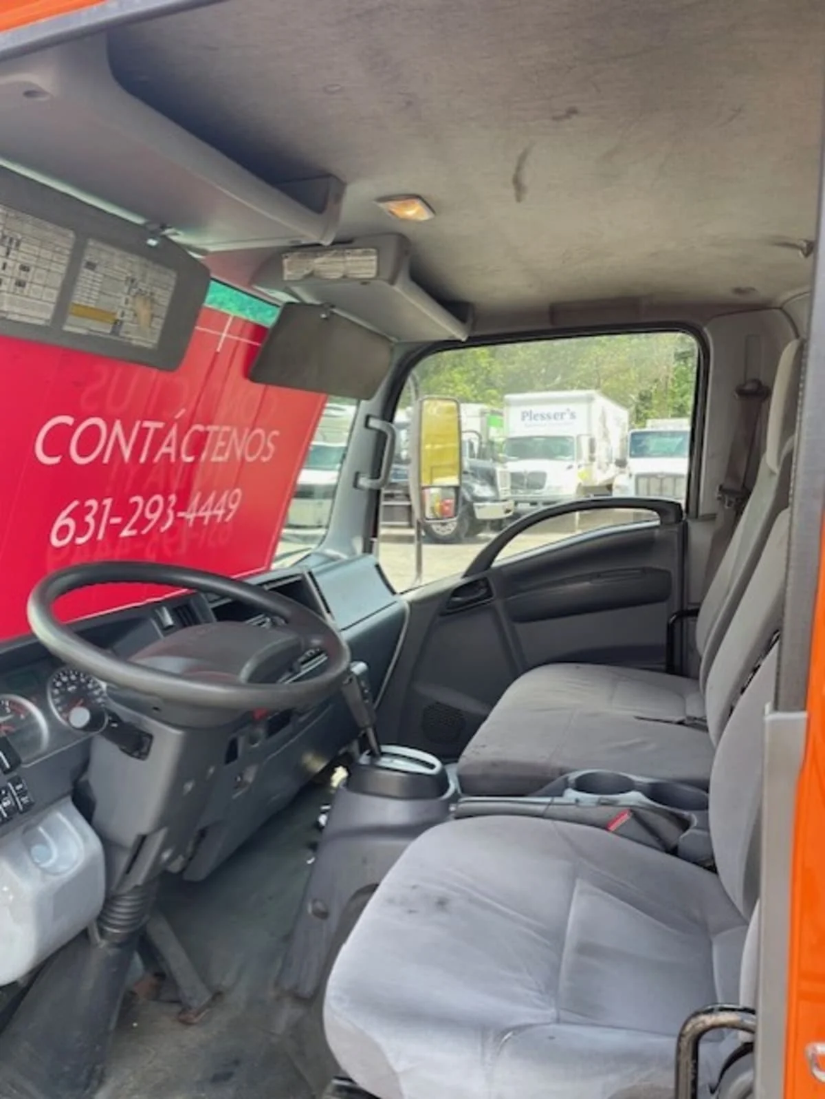 2019 Isuzu NQR in Farmingdale, NY — photo 8