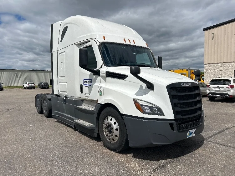 2022 Freightliner Cascadia