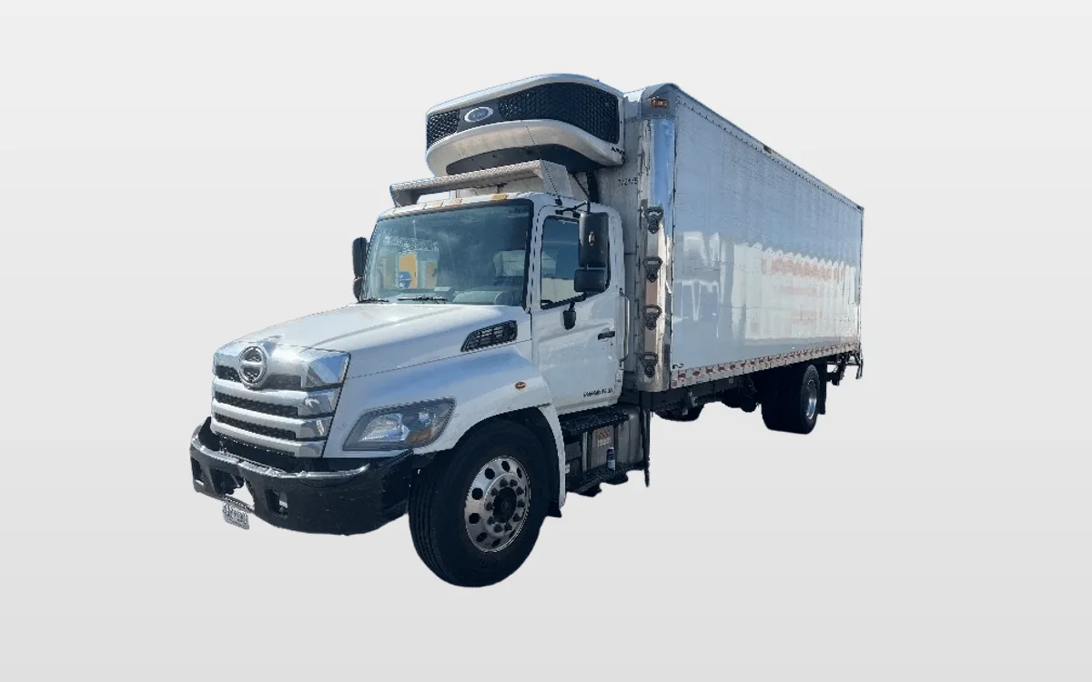 2021 Hino L6 - image 1