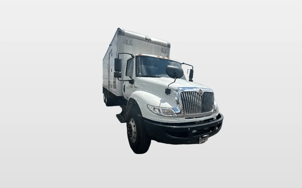 2020 International MV - image 1