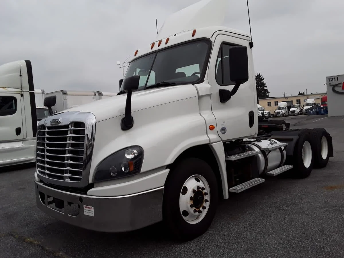 2018 Freightliner Cascadia in Allentown, PA