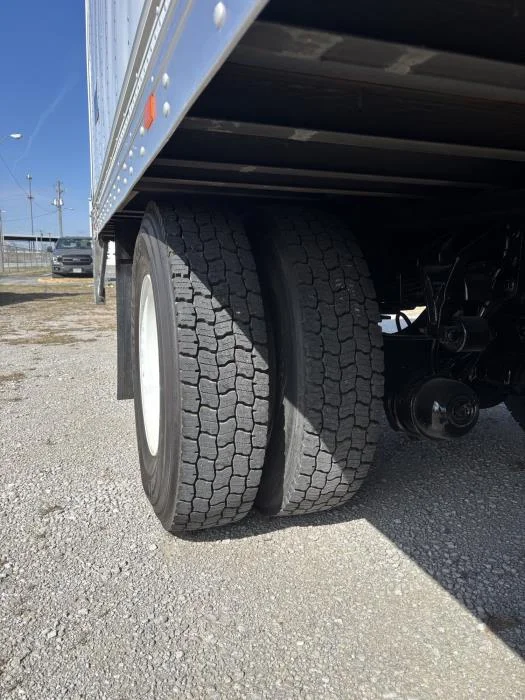 2019 International 4300 - image 11
