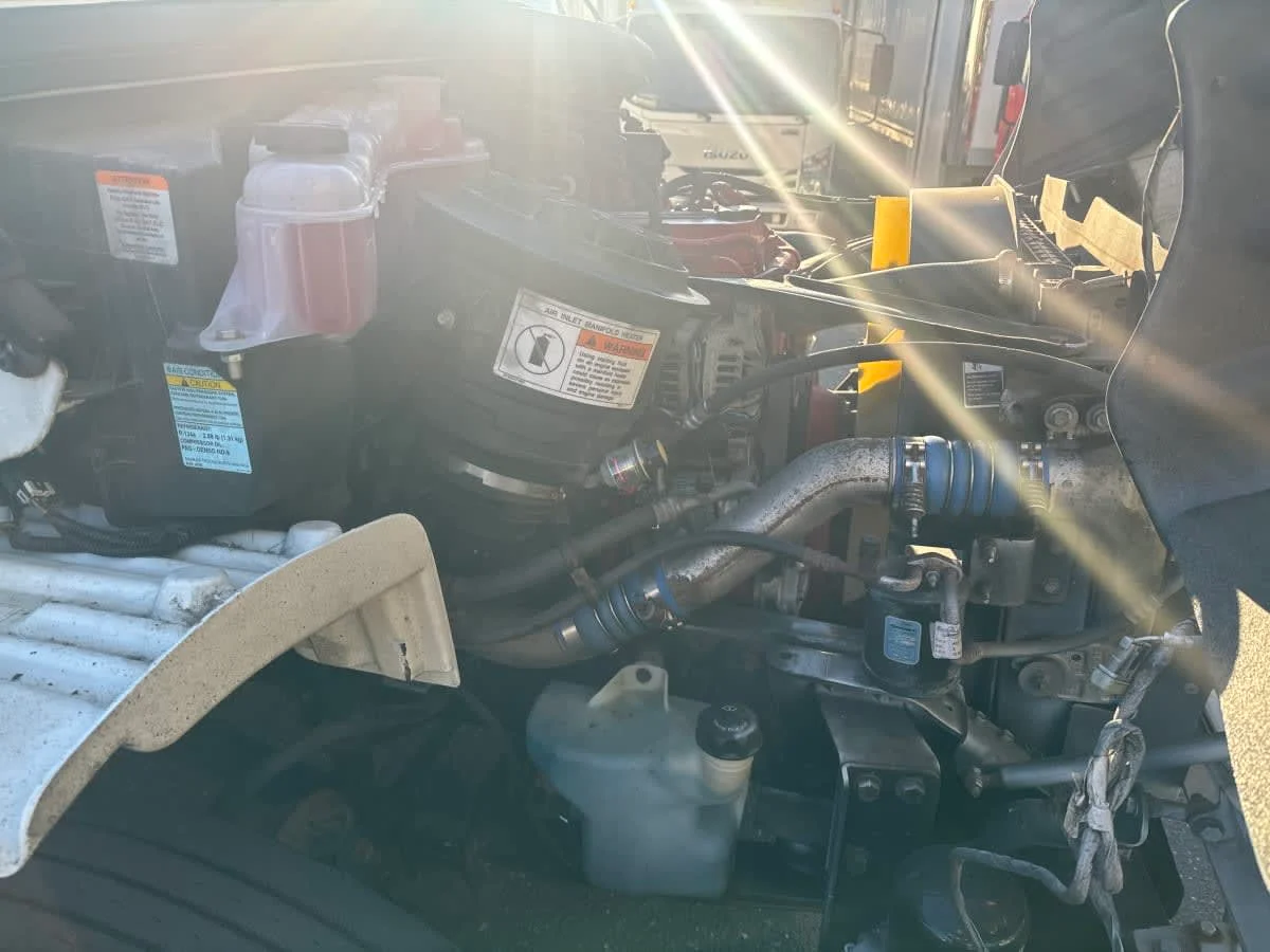 2018 Freightliner M2 106 - image 12